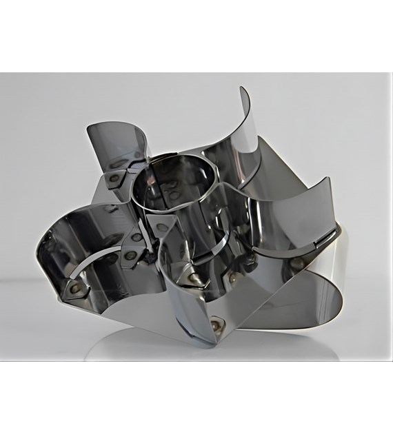 Metal Kaiser Marker “5 Feathers” with Circle